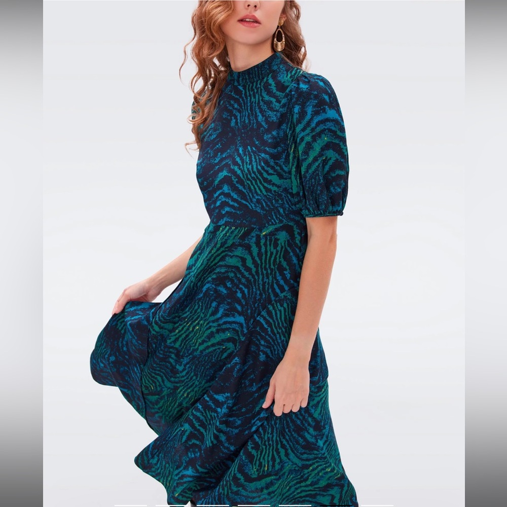 Diane Von Furstenburg DVF Nella Midi Dress 0 Green Moire Tiger Luxury Maximalist